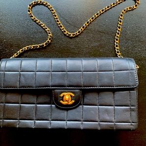 Authentic CHANEL Black E/W Flap Bag